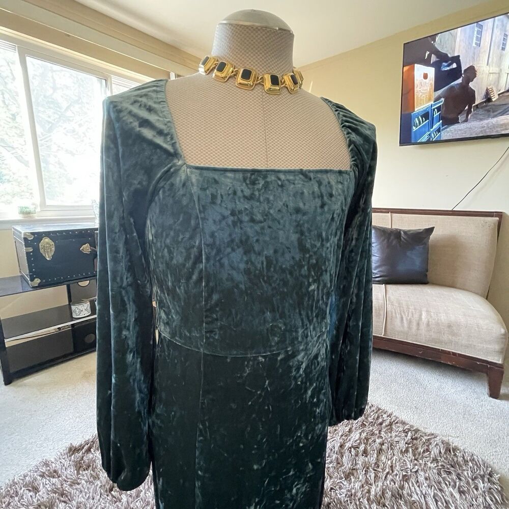 Ava & Viv Women’s 1X Dress, Velvet with Square Neckline, Green, Tie Back Forest - Picture 3 of 13
